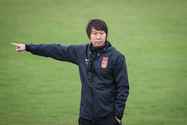 1631590600258089375.png lt.png